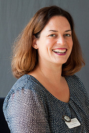 E. Götzner